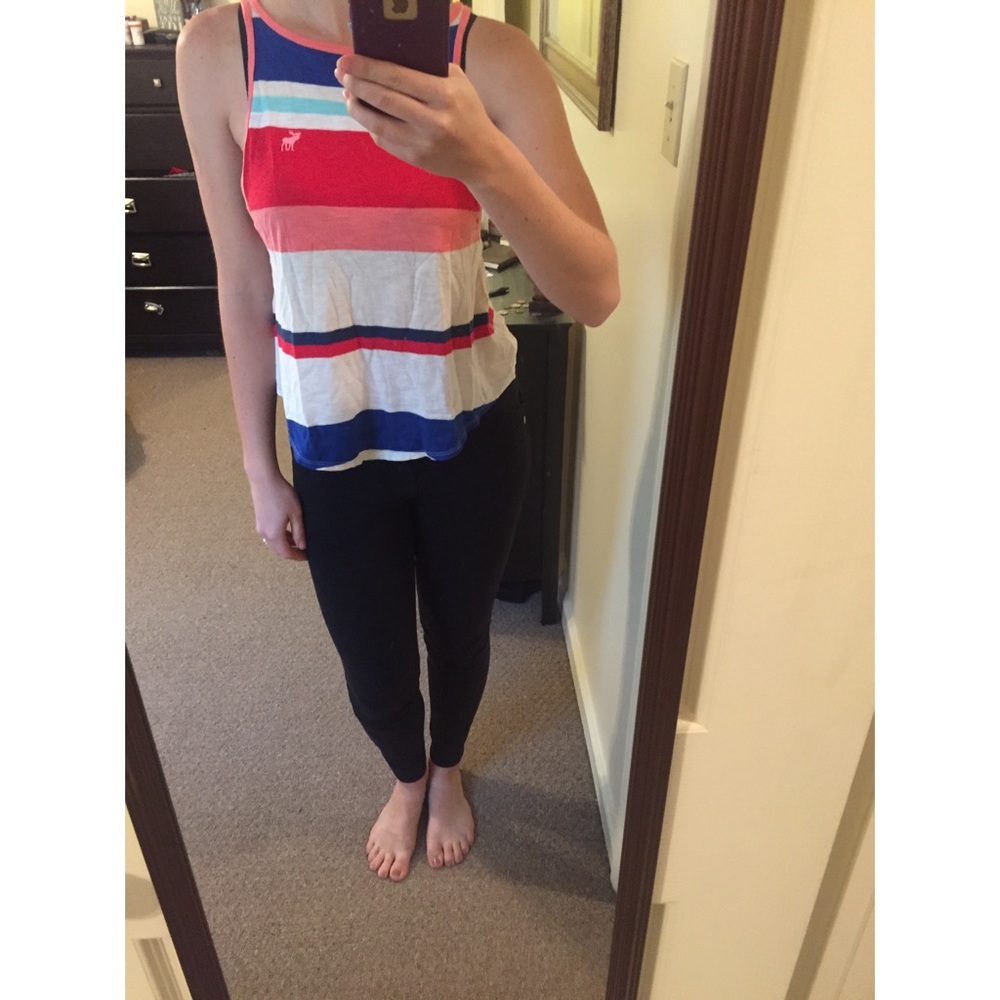 A&F crop tank